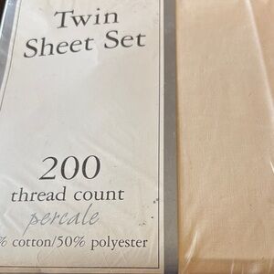 Sheet set twin new 200 thread count percale 50% cotton 50% polyester